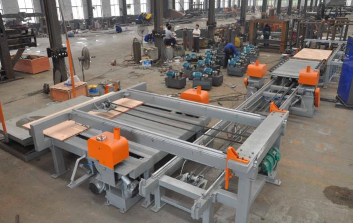 Maintenance of saw blades for plywood edge cutting machine